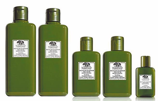 SOGO忠孝馆晚安商品，ORIGINS灵芝无敌水限抢组，价值4567元，优惠价2610元，限量100组。（SOGO提供）