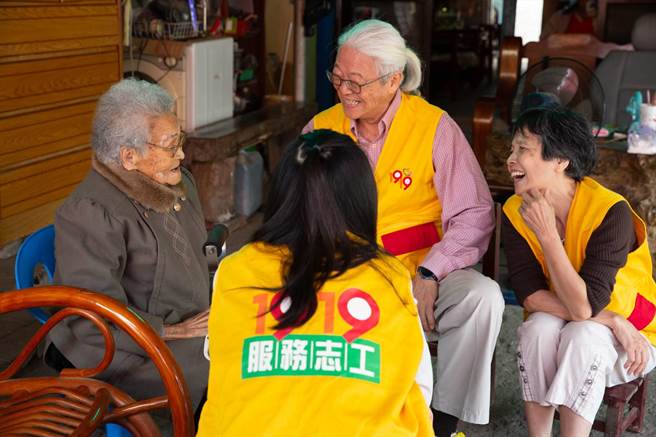 已救助超過1萬4376個弱勢家庭的基督教救助協會今年將持續推動「第廿屆1919愛走動－急難家庭救助計畫」。（基督教救助協會提供／林良齊台北傳真）