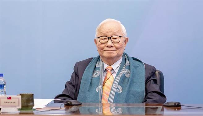 （台積電創辦人張忠謀代表我國出席APEC經濟領袖會議。圖／總統府提供）