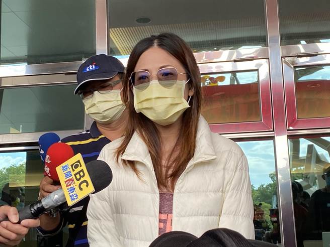 「妈妈，妳不要伤心，我没事的！」玛莎拉蒂3煞被害宋姓男生清醒对母亲说的第一句话，让宋母激动哽咽。（陈淑芬摄）