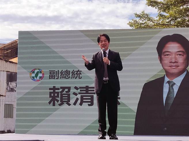 副总统赖清德参加台南市立委林俊宪举办的公投说明会。（洪荣志摄）