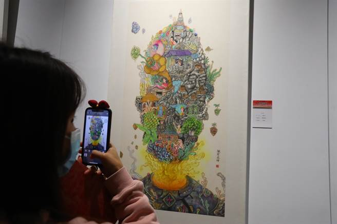 「共筑家园——第三届赣台高校书画联展」展出赣台两地35所大专校院的书画作品210件，数量超过前两届作品总数。(主办单位提供／李侑珊台北传真)