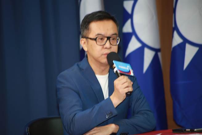 國民黨文傳會前副主委黃子哲。（趙婉淳攝）