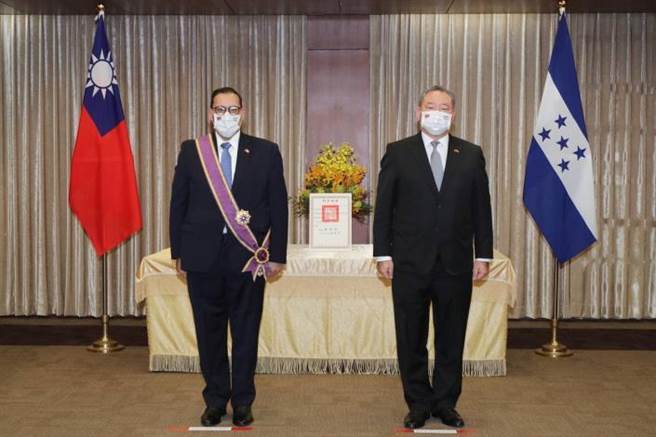 宏都拉斯外长表示叶南德兹总统访台展现两国坚实邦谊。(图/外交部提供)