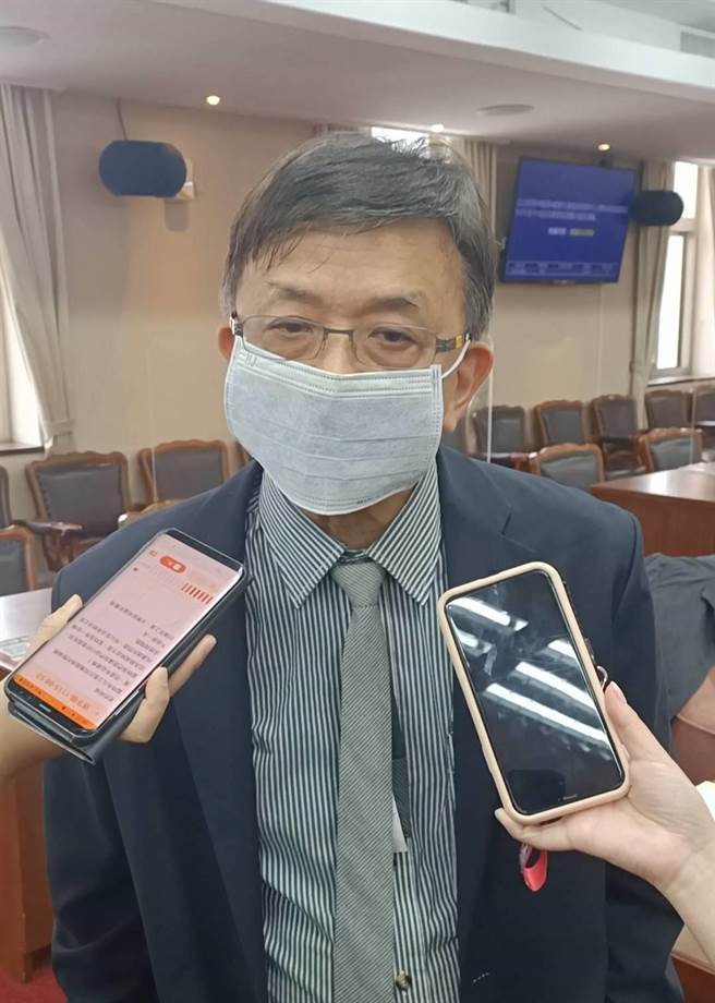 运安会主委杨宏智