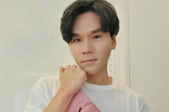 Kevin老师遭控「卖假货」，近几年来挑战当YouTuber。（图/Kevin老师脸书）