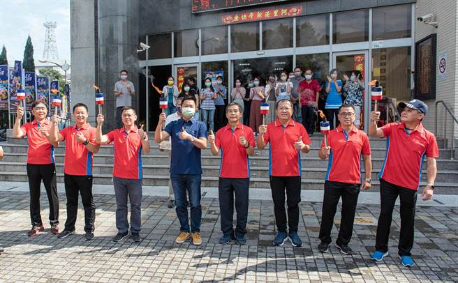 为振兴经济，里港乡公所拍板，将发放里港乡民每人1000元振兴消费金。（摘自里港乡公所脸书／林和生屏东传真）