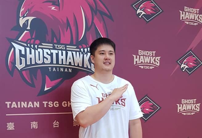 林冠均从T1台南台钢猎鹰重新出发。（陈筱琳摄）