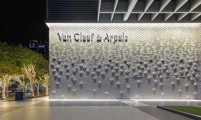 梵克雅宝旗舰店落脚信义区 邀VIP品茗赏珠宝 品味文化艺术之美（Van Cleef & Arpels提供）