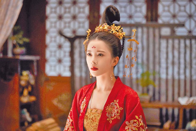 趙櫻子在《長安諾》飾演賀蘭茗玉，被迫嫁給愛人的哥哥。（中天娛樂台提供）