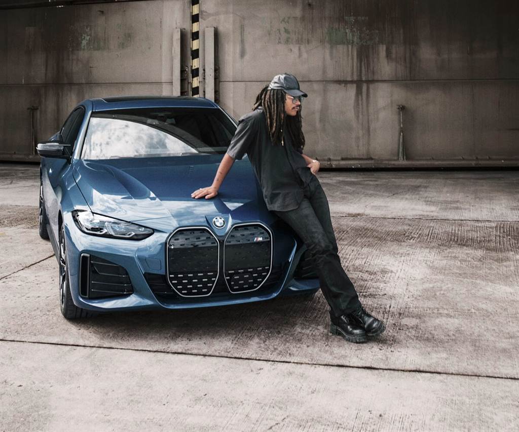 BMW與知名網紅、DJ、模特兒以及藝術家們合作，啟動iX與i4宣傳活動。
(圖/CarStuff提供)