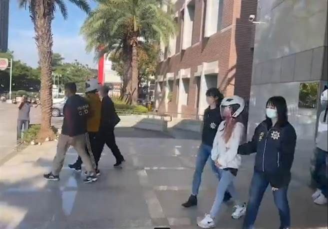 警方逮捕以許姓主嫌為首的賭博犯罪集團。（民眾提供／張妍溱台中傳真）
