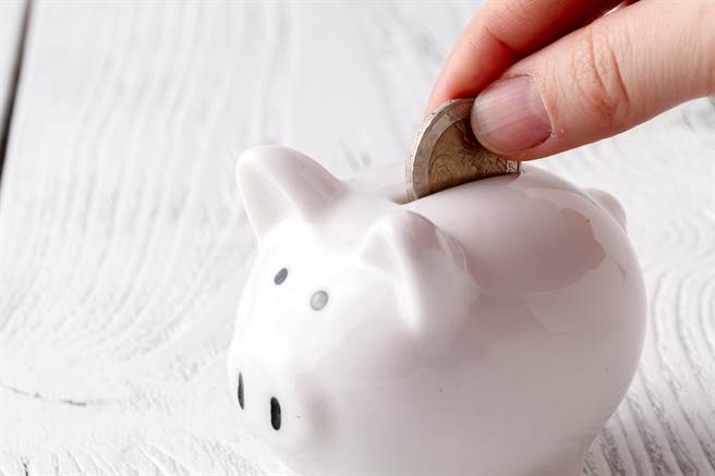 物價「上漲」吃不消！ price hikes 與健行無關（示意圖/shutterstock 達志影像 提估）