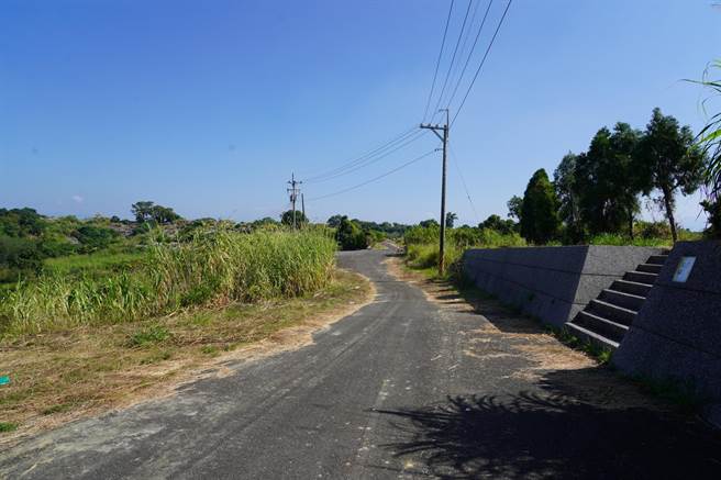 今在立委王美惠邀集下，邀立委陳明文、交通部、內政部及縣市政府代表實地會勘。（王美惠服務處提供∕呂妍庭嘉義傳真）