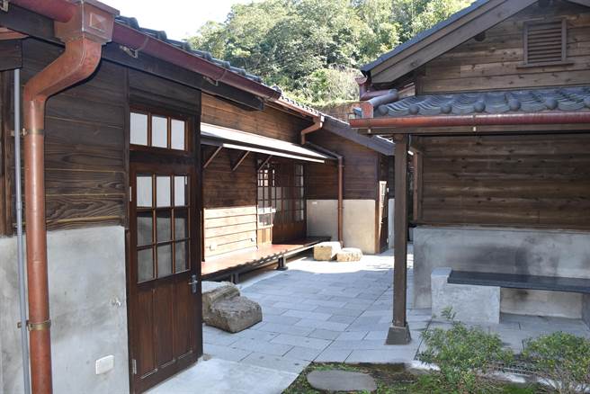 东村宿舍于2008年被苗栗县政府登录为歷史建筑。（谢明俊摄）