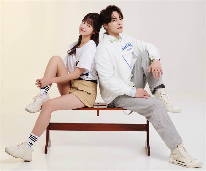 古曜威熬過疫情、腸胃炎攜手陳敬宣獲國際8大獎。（許雅淳攝）