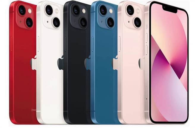 新光三越台南新天地年度热销夯品，[i]Store iPhone 13系列，每台2万5900元起。（新光三越提供）