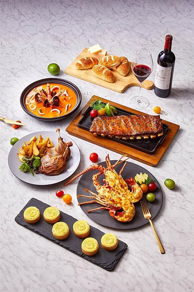 瞄准年底派对商机，王品严选推出西式派对美食年菜套组，吃得到野生龙虾、圣路易猪肋排，再赠王品15品牌3600元加菜大礼包。图／王品集团提供
