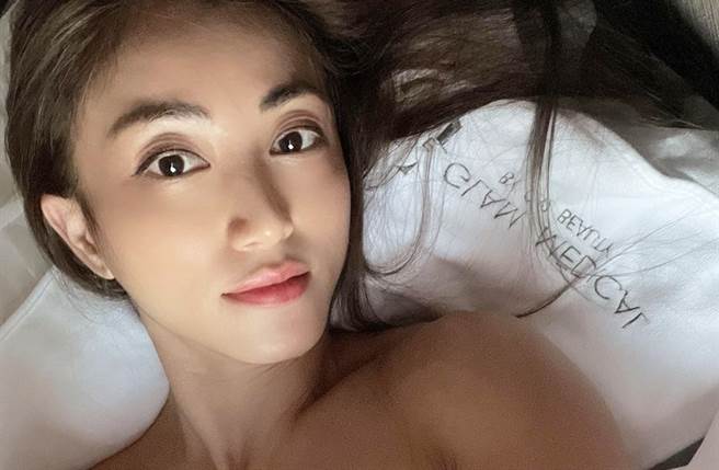 黃榕過去曾參加美臀小姐比賽。（圖／翻攝自glorianawong IG）