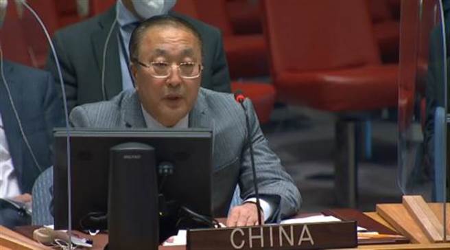 中国常驻联合国代表张军阐述预防外交促进和平与安全问题立场。（中国常驻联合国代表团资料照）