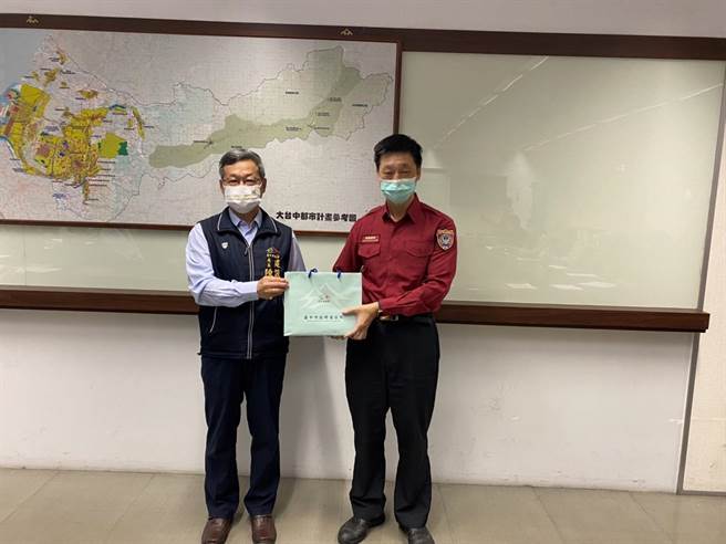 台中市府建設局舉辦「工程搶修大隊常年訓練」。（台中市府提供／盧金足台中傳真）