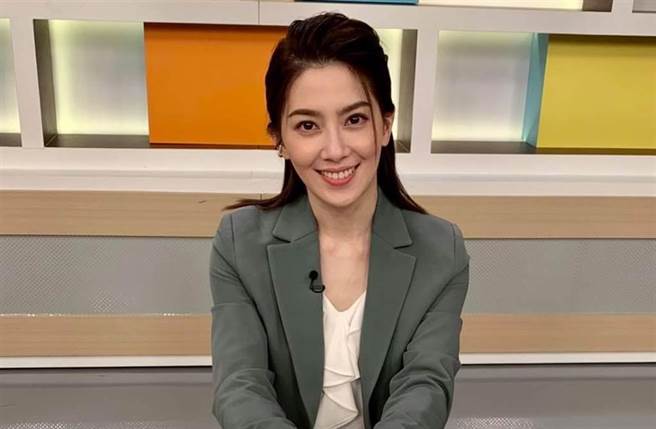 「最美博士」许蓝方疑与康姓学长发生不伦变恋，遭正宫求偿300万元，台北地院今开庭她未出庭。(取自许蓝方脸书)