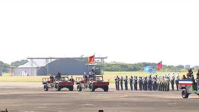 F-16V作战队成军，蔡英文：代表台美伙伴关系的坚定承诺(取自总统府直播画面)