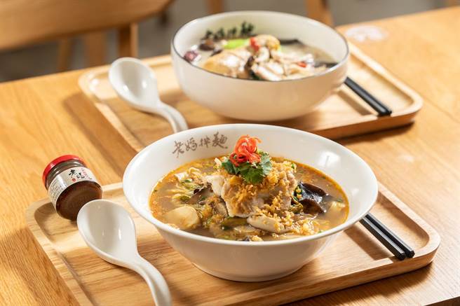 老媽家台式沙鍋、廣東豬肚雞煲暖胃開賣。（老媽家提供）