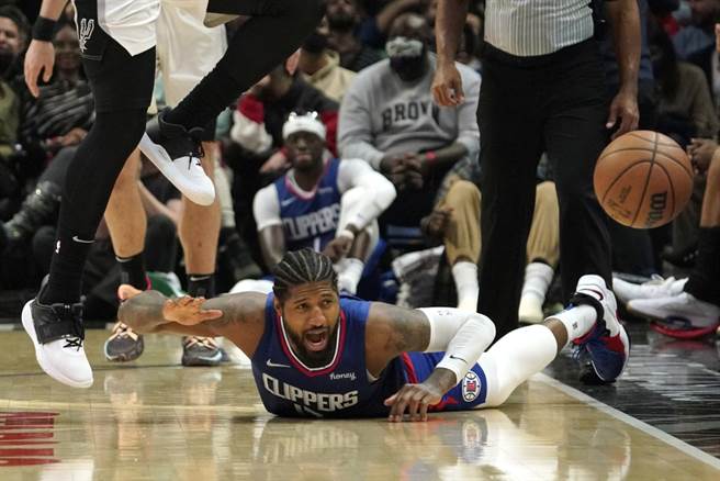 快艇主將喬治(Paul George)攻守全能，本季打出生涯最佳表現。（美聯社資料照）