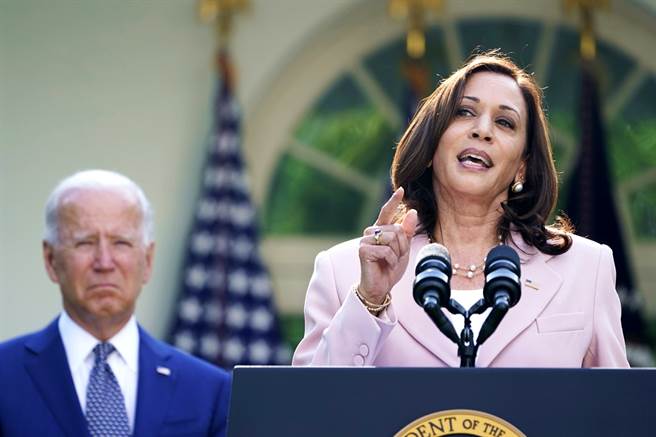 美国副总统贺锦丽（Kamala Harris）传遭边缘化，福斯新闻更爆料，拜登可能换掉贺锦丽。（资料照／美联社）