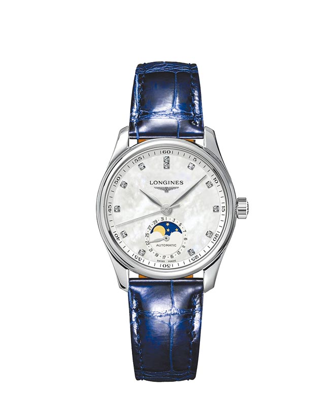 浪琴表Master巨擘系列珍珠母贝面盘月相女表，蓝色鱷鱼皮表带款，9万300元。（浪琴表提供）