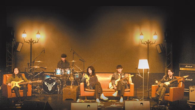 麋先生將在12月10日舉辦成軍9周年線上演唱會。（相信音樂提供）