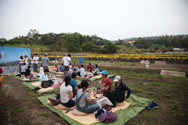 参山国家风景管理处举办铜锣杭菊秋季一日轻旅行。（参山处提供／谢明俊苗栗传真）