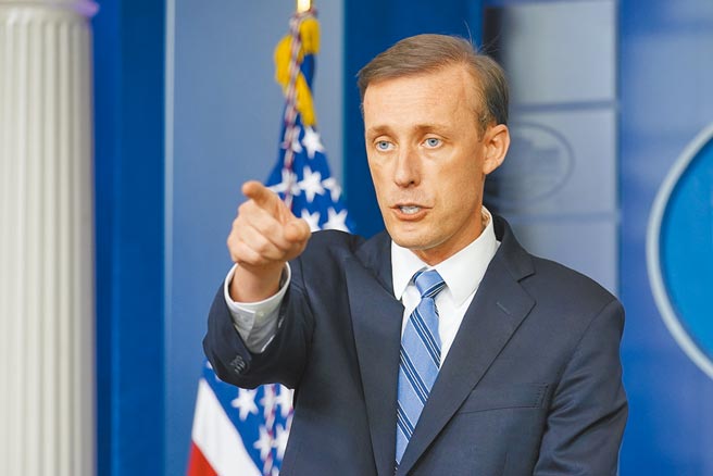 美國國家安全顧問蘇利文日前表示，拜登與習近平兩人同意「需要進行戰略穩定對話」。白官則稱美中軍備管制對話將是非正式會談。（美聯社）