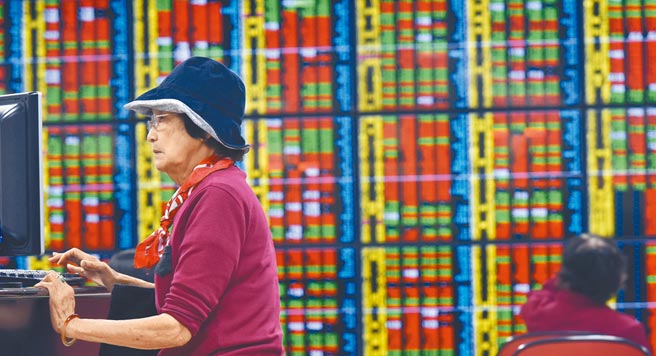 金管会主委黄天牧表示，台股的基本面是良好的，未来展望乐观。（本报资料照片）