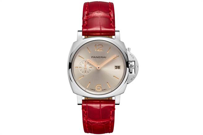 沛纳海Luminor Due-38mm系列腕表，PAM01248精钢款。（图/PANERAI提供）