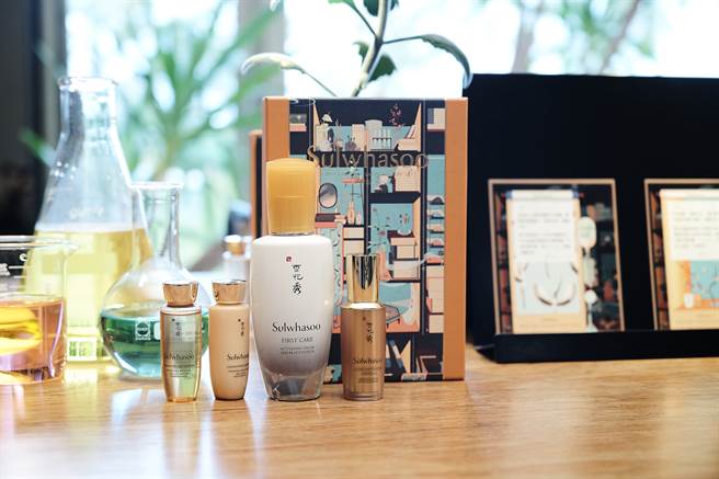 雪花秀潤燥養膚精華90ml藏寶閣禮盒。（圖／品牌提供）