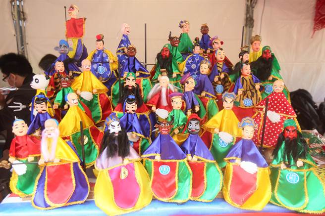 中华文化总会盼透过活动，邀请民眾用正面力量支持万华、振兴万华，重新感受万华独有的温暖人情味。（张铠乙摄）