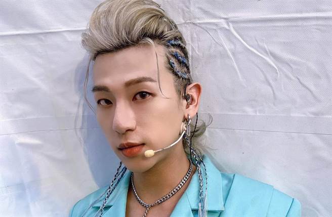 嘻小瓜近年来活跃于各大综艺节目。(图／翻摄自嘻小瓜脸书)