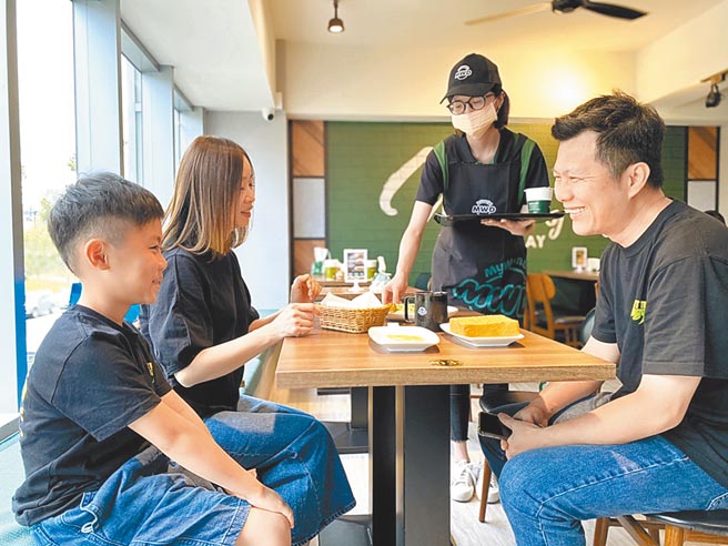 立足市场35年的「麦味登」，承载着不同世代的共同回忆。图／麦味登（扬秦国际企业）