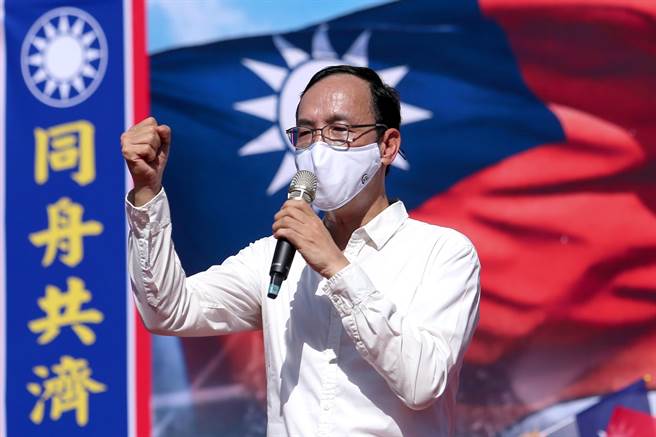 國民黨主席朱立倫出席在台北國父紀念館舉辦的國民黨127周年黨慶活動，強調有更多的同志進來才能讓力量更大，這個總目標不會改變。（黃世麒攝）