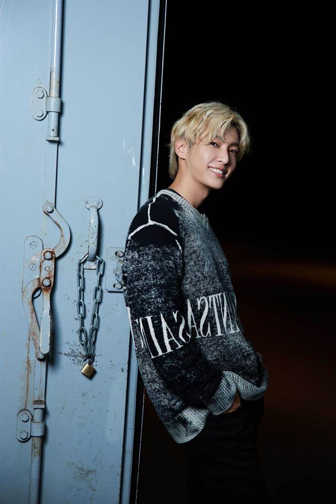 炎亞綸網路節目邀請海外各地明星線上受訪。（CL Creative ＆ Entertainment提供）