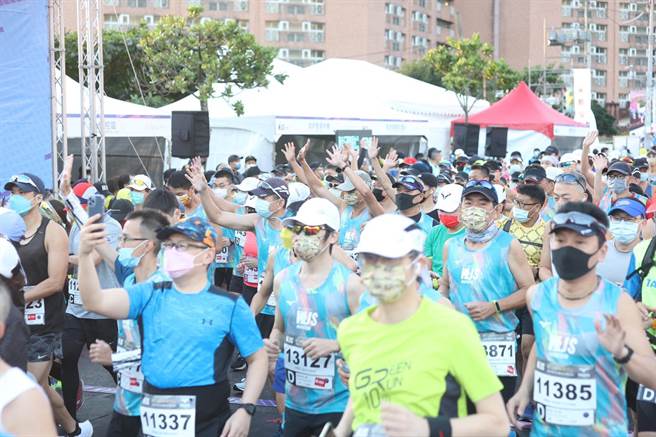 新北市万金石马拉松今开跑，7500名跑者不受肯亚女选手染疫影响照常进行赛事。（新北市体育处提供）