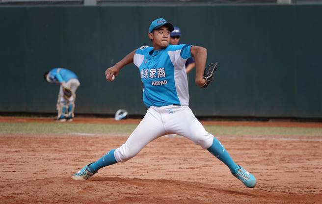 谷保家商投手冯皓。（毛琬婷摄）