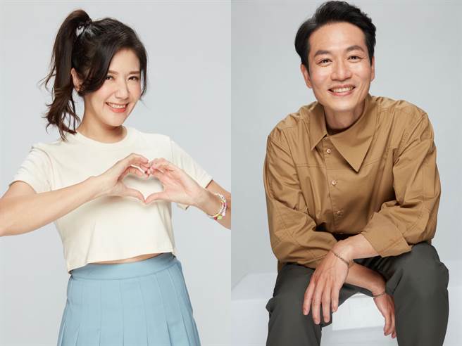 中天主播鄭亦真、林嘉源桌曆照曝光。（中天新聞提供）