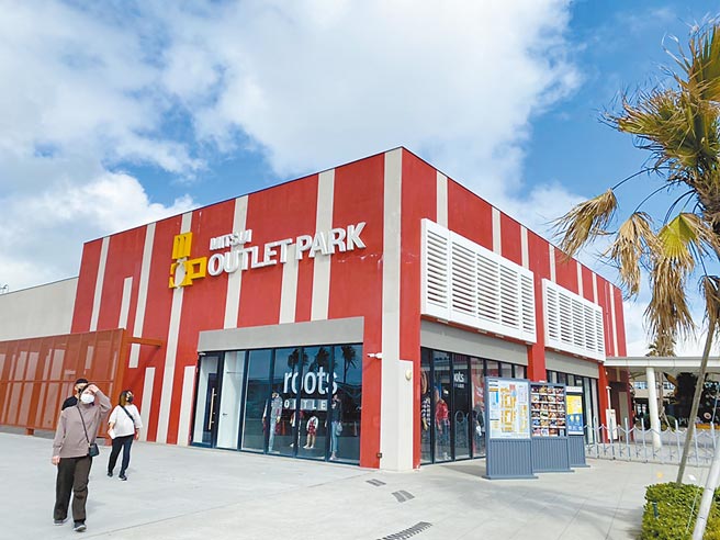 台中港三井OUTLET扩建二期商场，预计12月16日开幕迎宾。图／曾丽芳