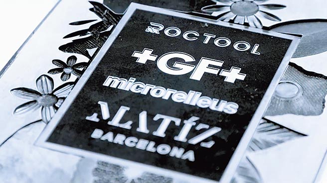 +GF+乔治费歇尔机械的精密铣床MILL S 400和雷射加工机LASER S 1000 U为受自然启发的设计准确地加工成型入子。 图／乔治费歇尔机械提供