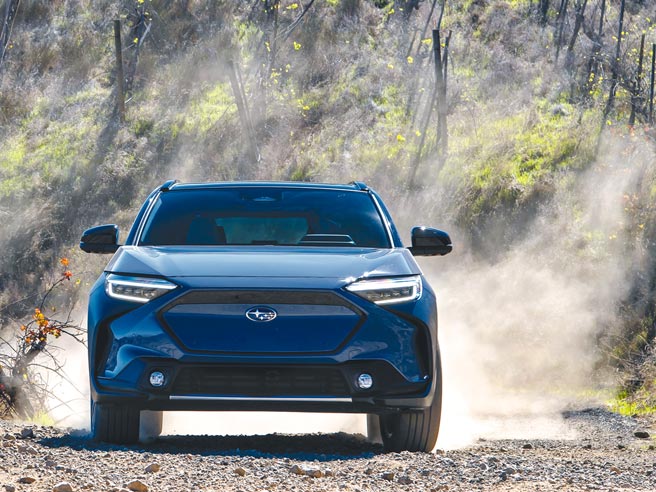 Subaru全新SOLTERRA电动SUV，配备Subaru AWD全轮驱动系统。（Subaru提供）