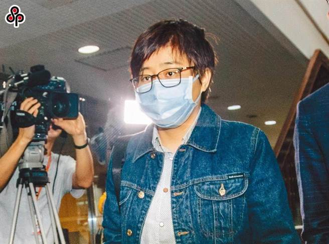 卡神杨蕙如批连胜文「边骂AZ边偷打」，但因连胜文撤告获不起诉。(中时资料库)