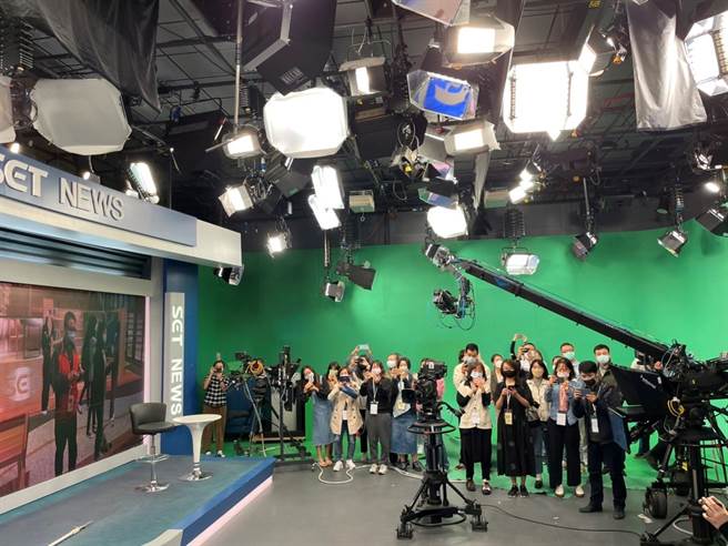 公民影力4.0邀请业界专业人士授课，培养市民使用媒体技能，学员课堂中展现的创作能量，将于桃园区公民会馆与网站上展出。（桃园市政府提供／陈梦茹桃园传真）